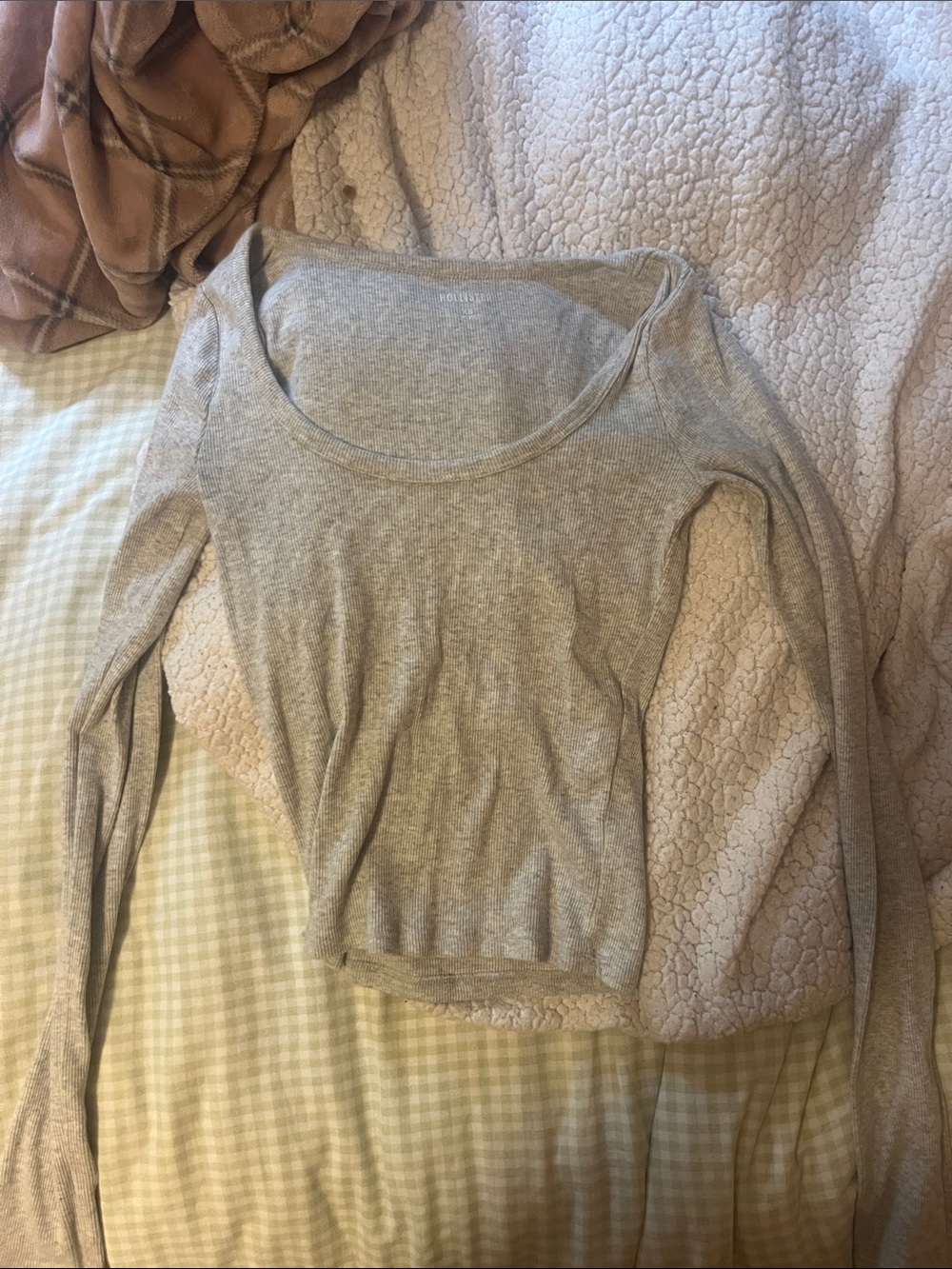 Hollister Women's Scoop Neck Long Sleeve Top — Light Gray Heather